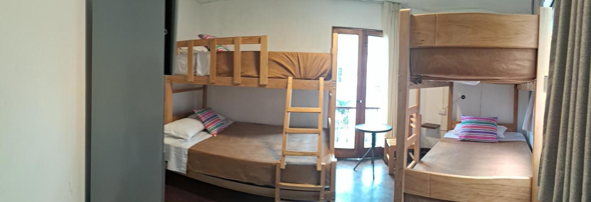 Temazcal Hostel Lima Exteriör bild