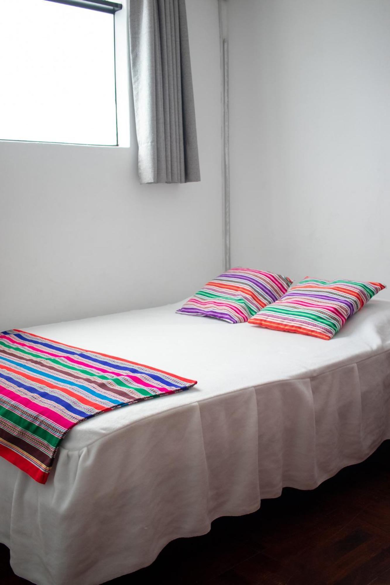 Temazcal Hostel Lima Exteriör bild
