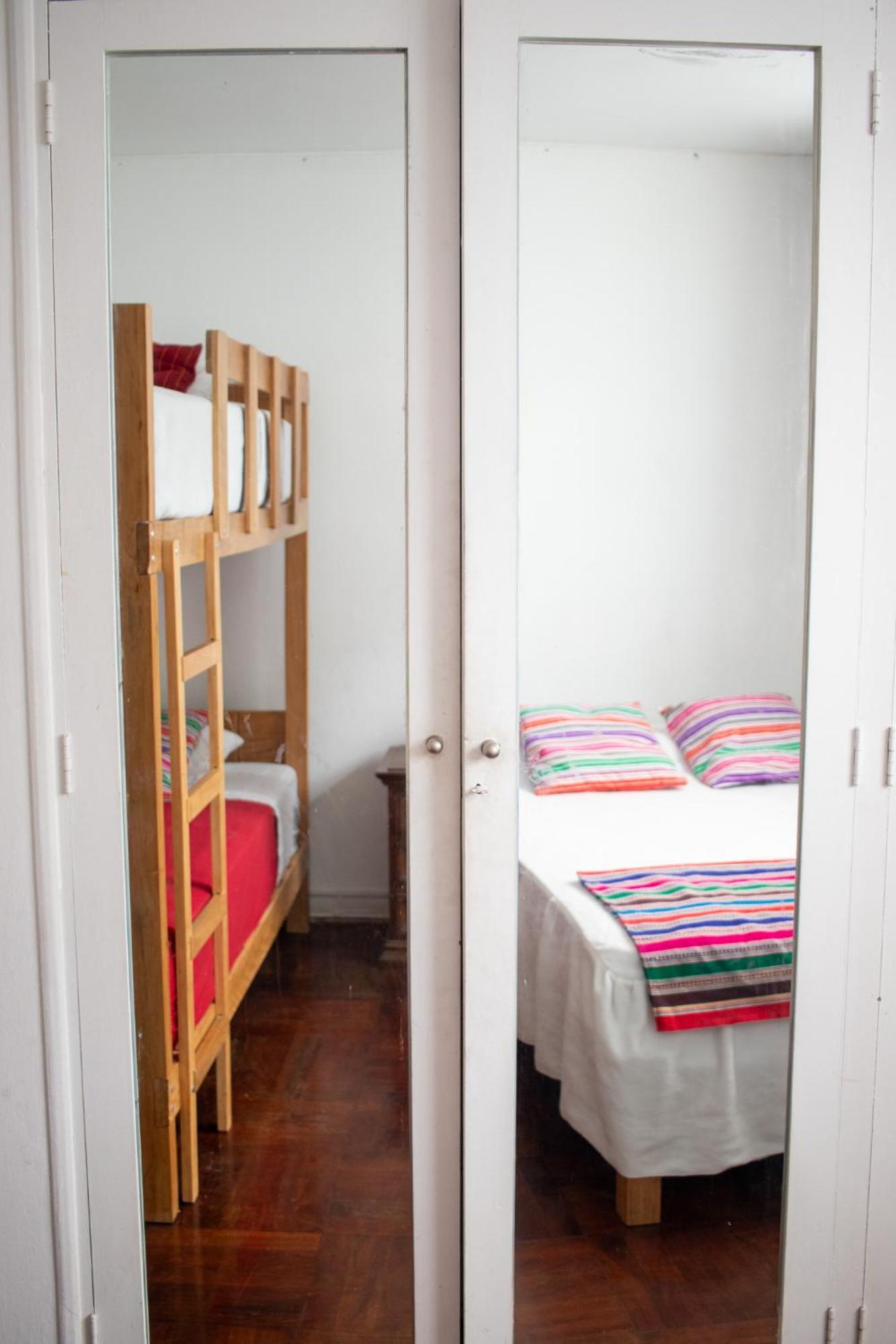 Temazcal Hostel Lima Exteriör bild