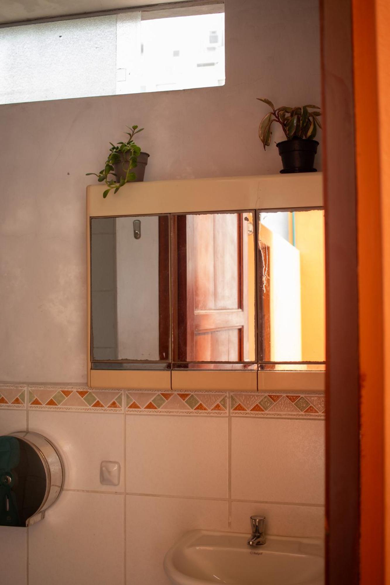 Temazcal Hostel Lima Exteriör bild