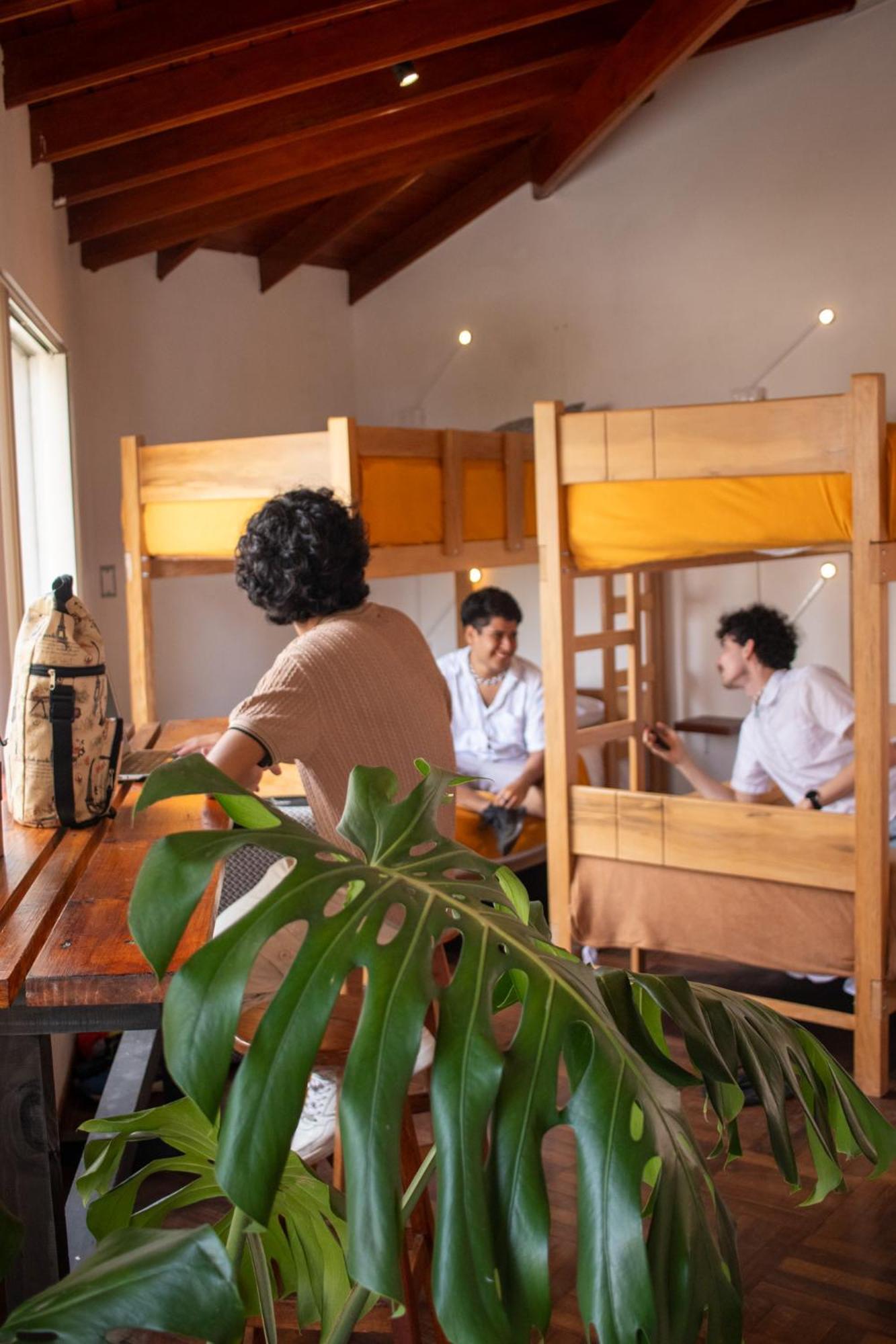 Temazcal Hostel Lima Exteriör bild